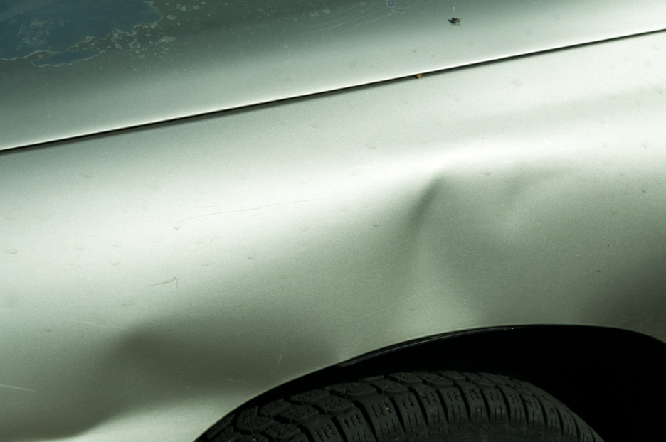 Everything You Need To Know About Paintless Dent Repair: Insights From An Auto Body Shop In Villa Park, Illinois