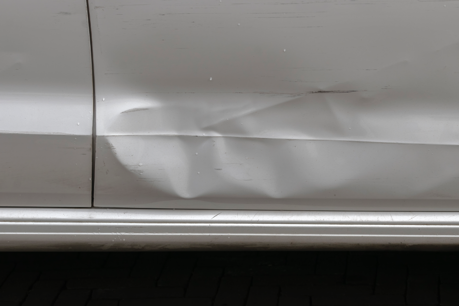 Paintless Dent Repair Specialist In Wheaton, Illinois